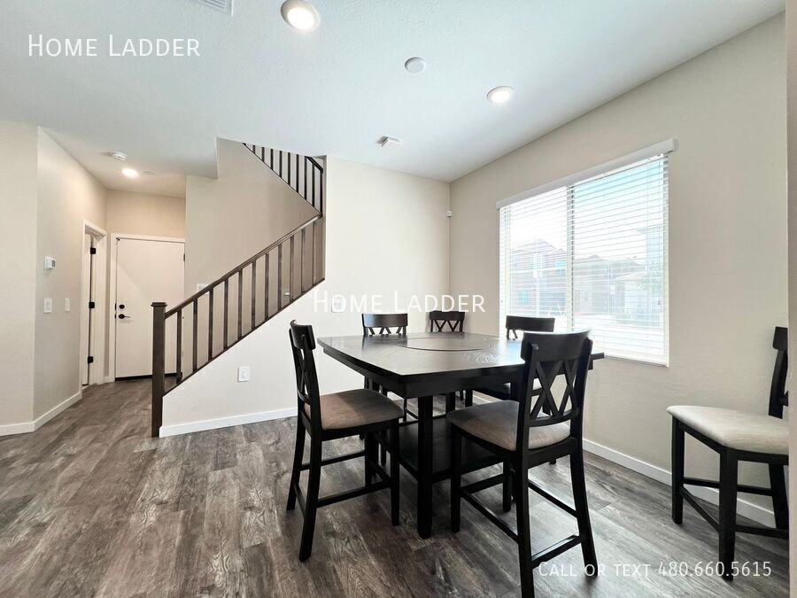 779 E Doral Ave #101 - Photo 3 of 27