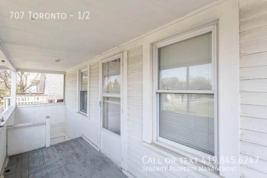 707 Toronto Ave #1-2 - Photo 2 of 12
