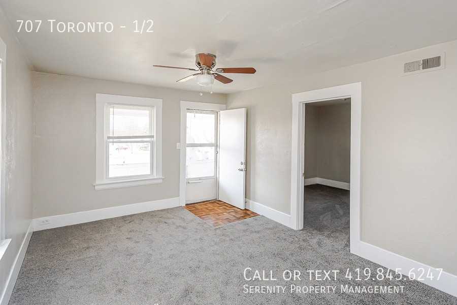 707 Toronto Ave #1-2 - Photo 4 of 12