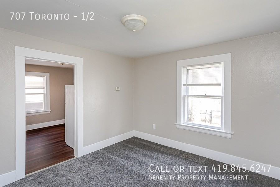 707 Toronto Ave #1-2 - Photo 5 of 12