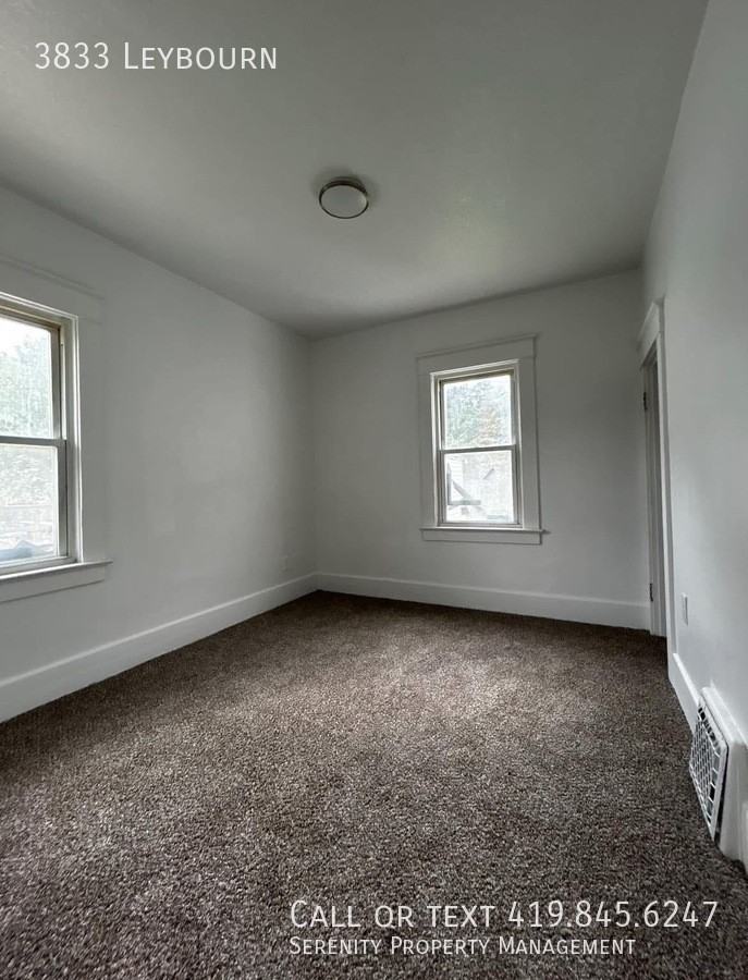 3833 Leybourn Ave - Photo 5 of 5