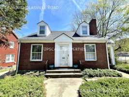 featured image of 1626 Nicholasville Rd
