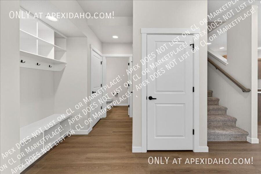 405 N Fritts Ave - Photo 4 of 42