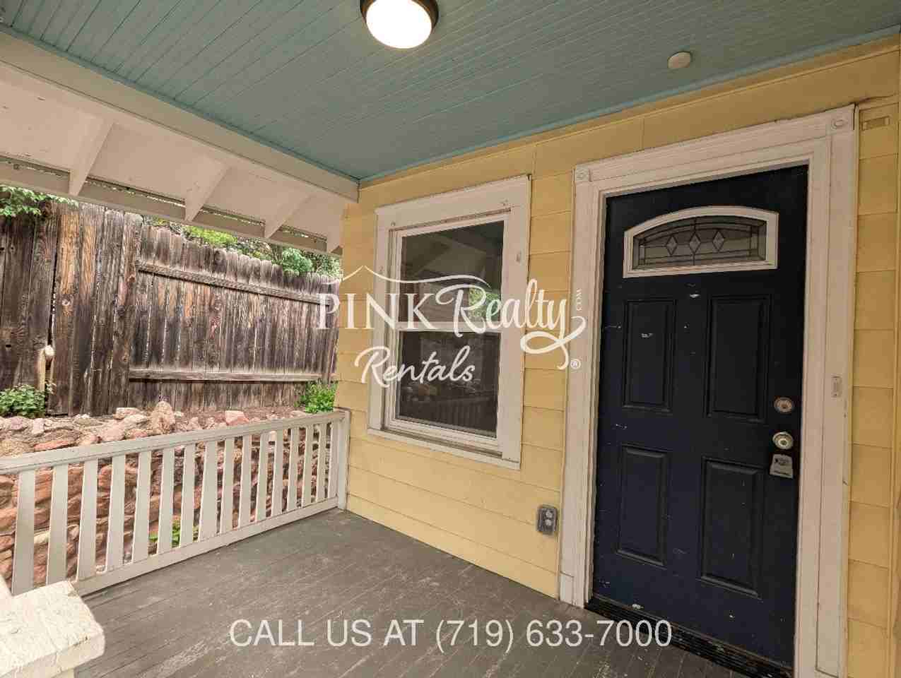 120 Lafayette Rd - Photo 2 of 24