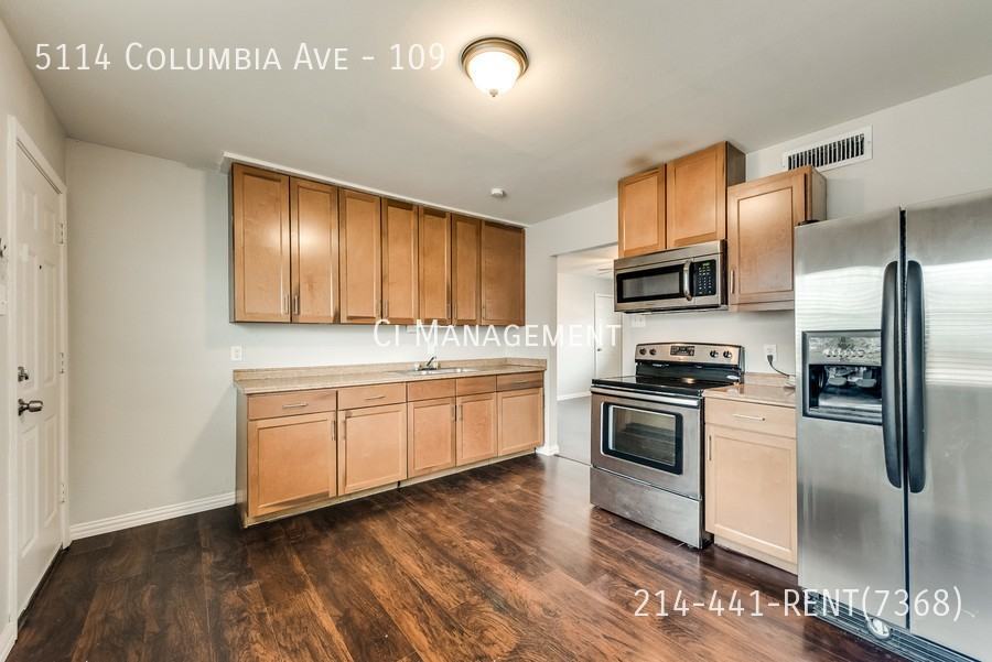 5114 Columbia Ave #109 - Photo 2 of 11