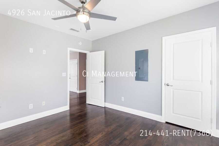 4926 San Jacinto St #A - Photo 6 of 15