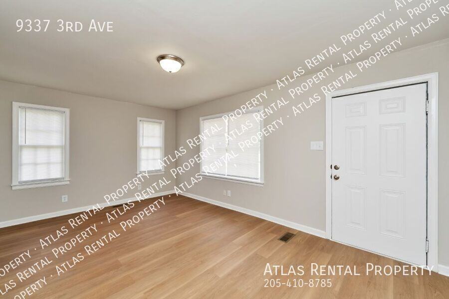 9337 3rd Ave - Photo 6 of 18