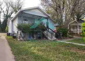 114 N Jackson Ave - Photo 1 of 1