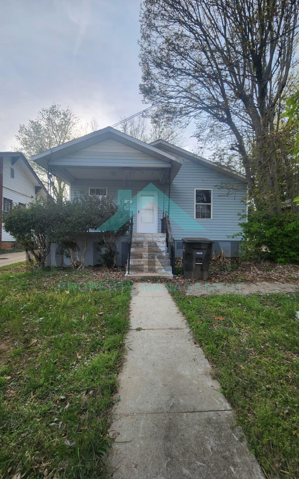 114 N Jackson Ave - Photo 3 of 26