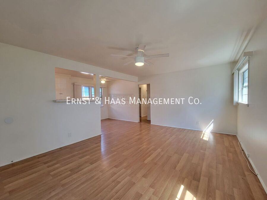 355 E 60th St - Photo 4 of 22