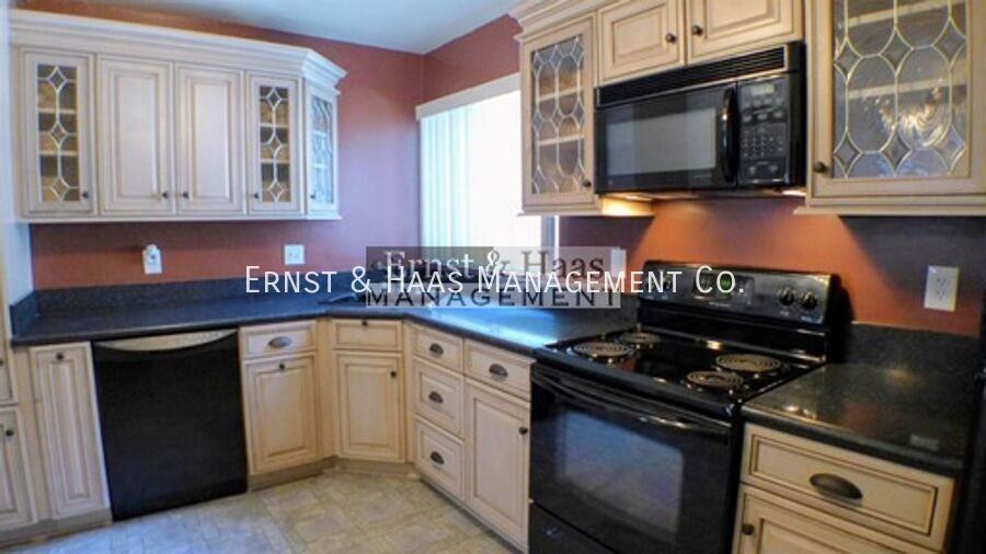 640 E Carson St #5 - Photo 7 of 18