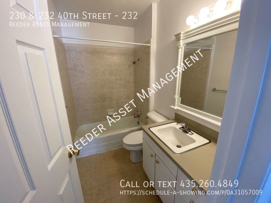 232 40TH & #232 - Photo 6 of 15