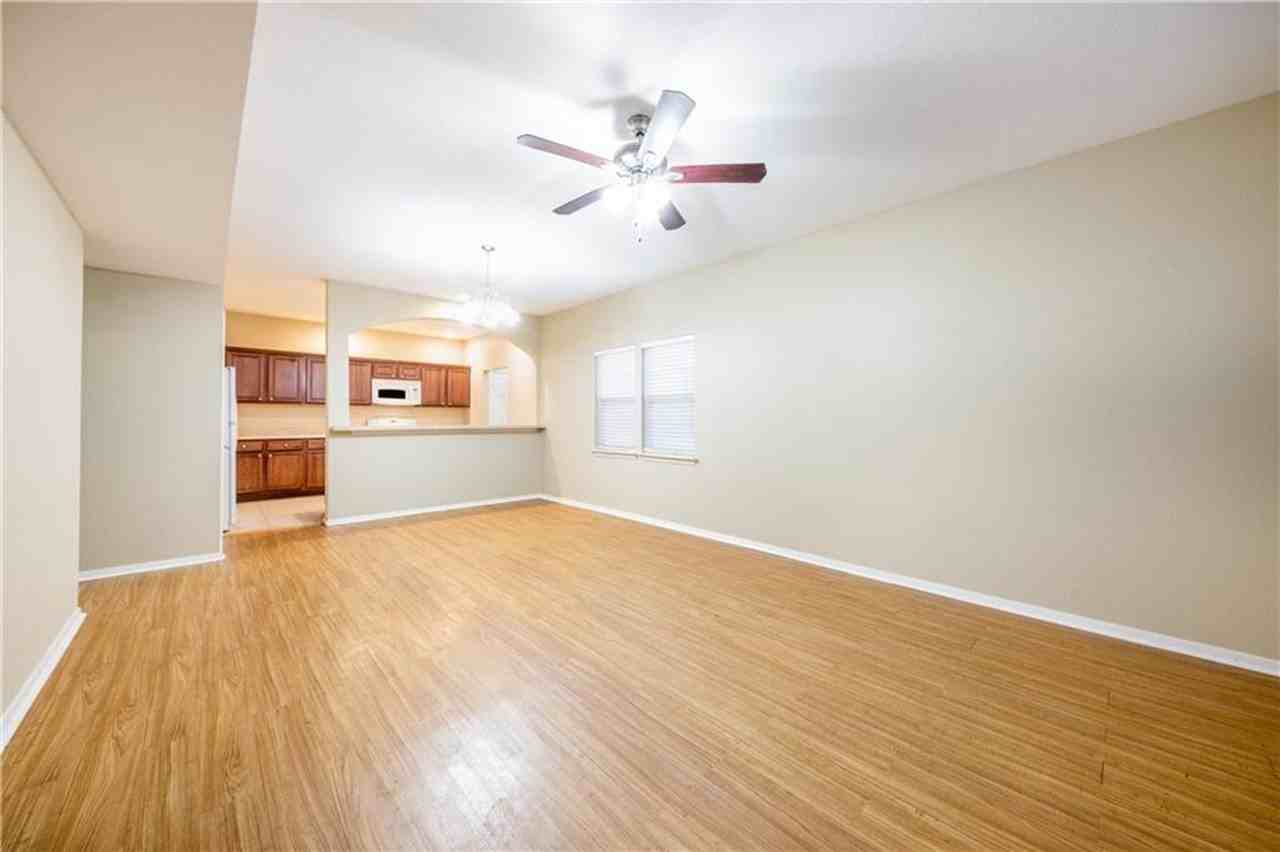 2809 E 22nd St #B - Photo 2 of 23