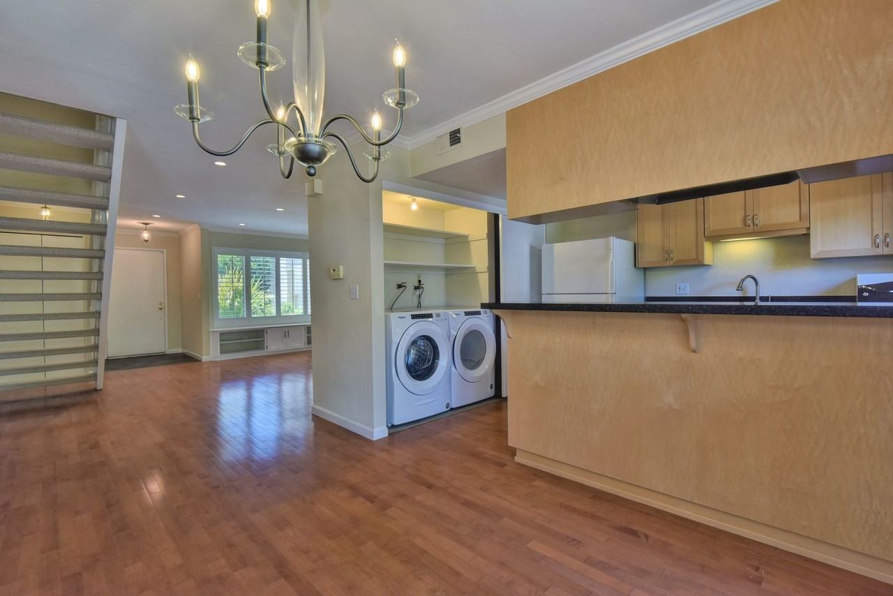 1225 Picasso Dr - Photo 5 of 22