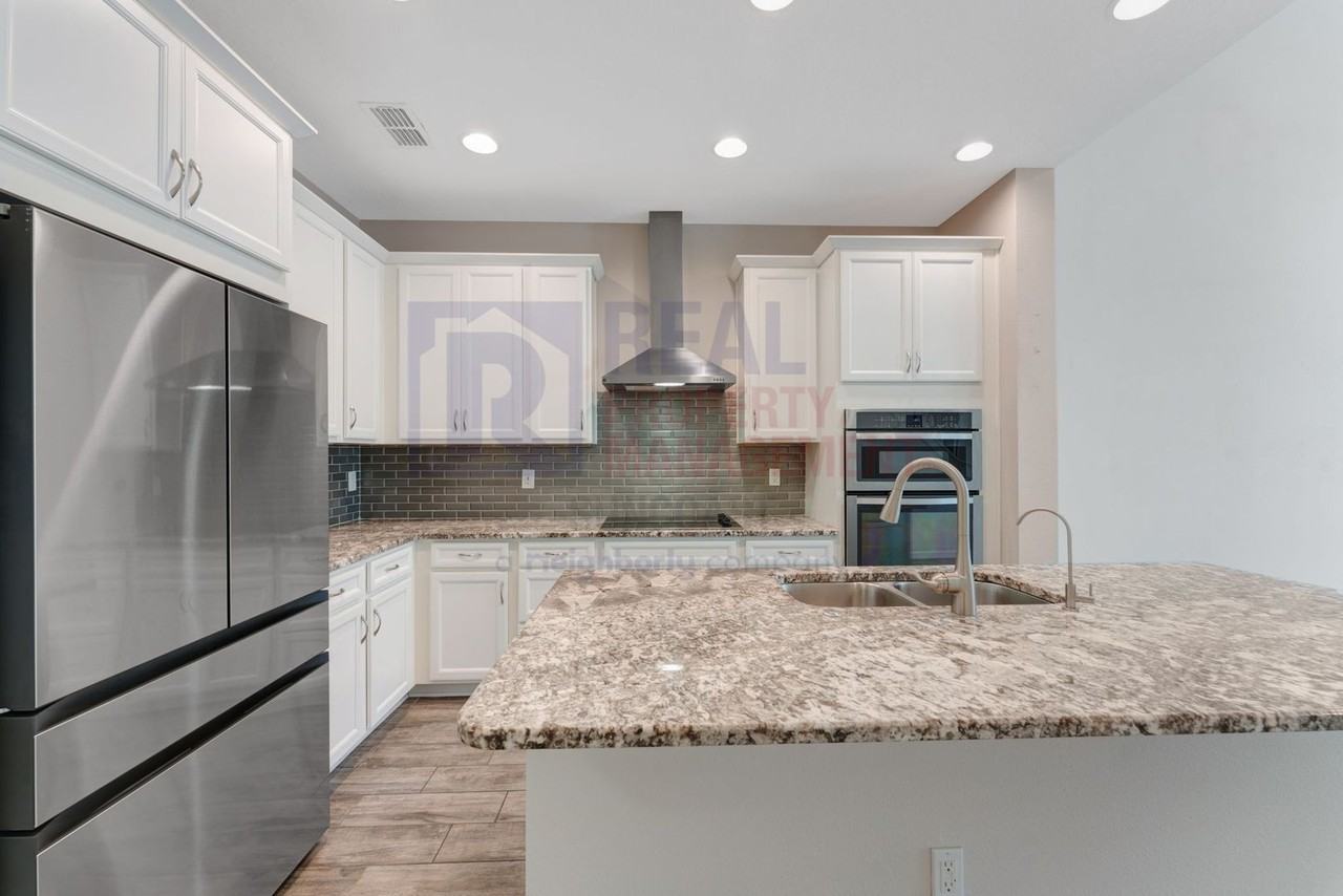 3689 Divot Ln - Photo 7 of 45