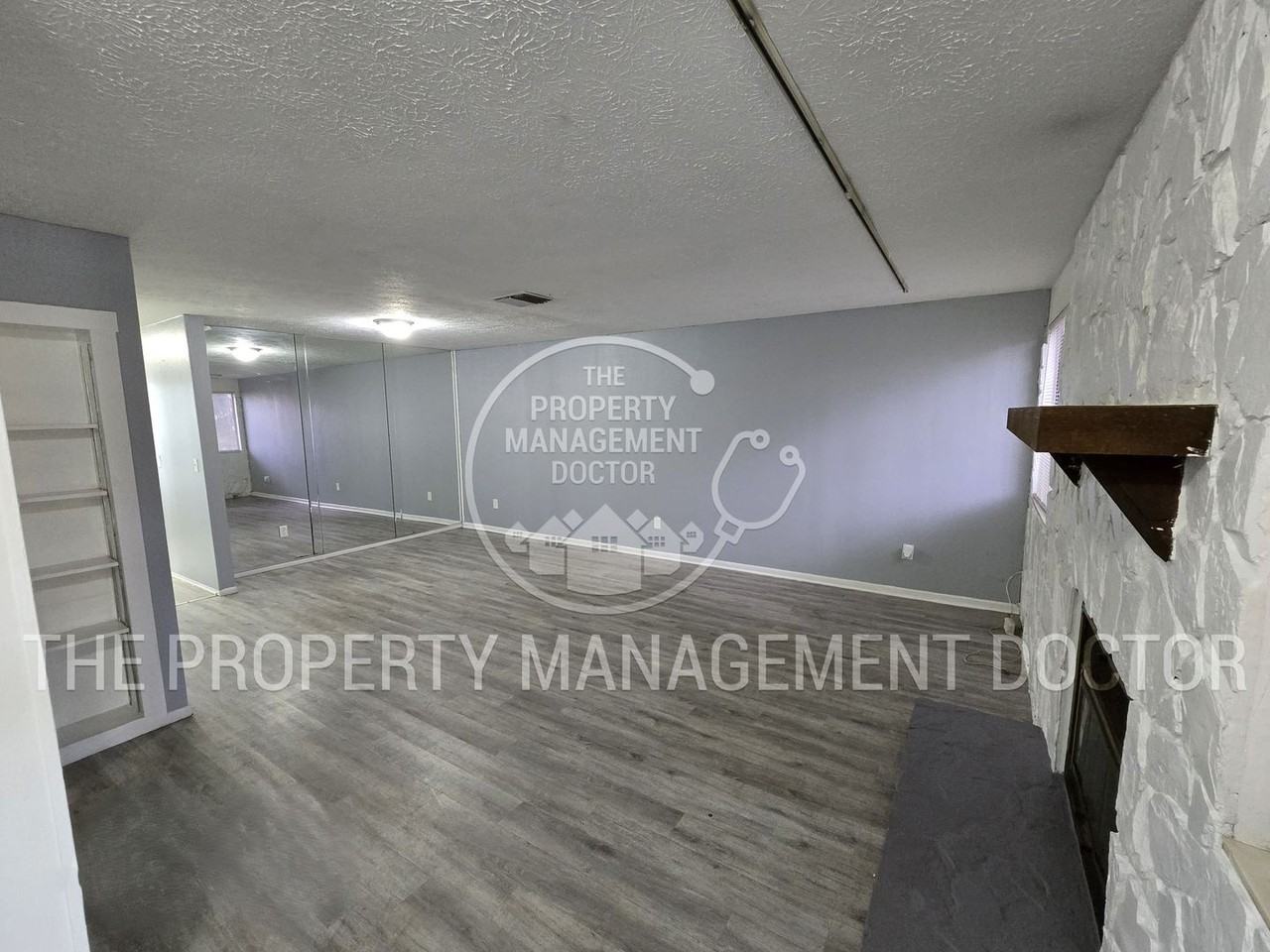 4710 Stonepointe Pl - Photo 5 of 31