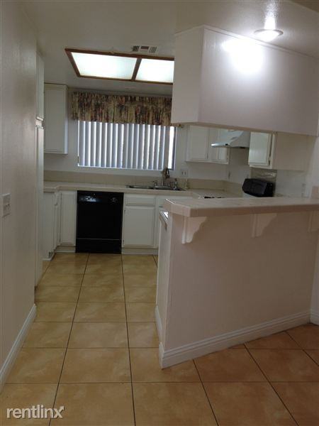 10435 Felipe Ave - Photo 2 of 11