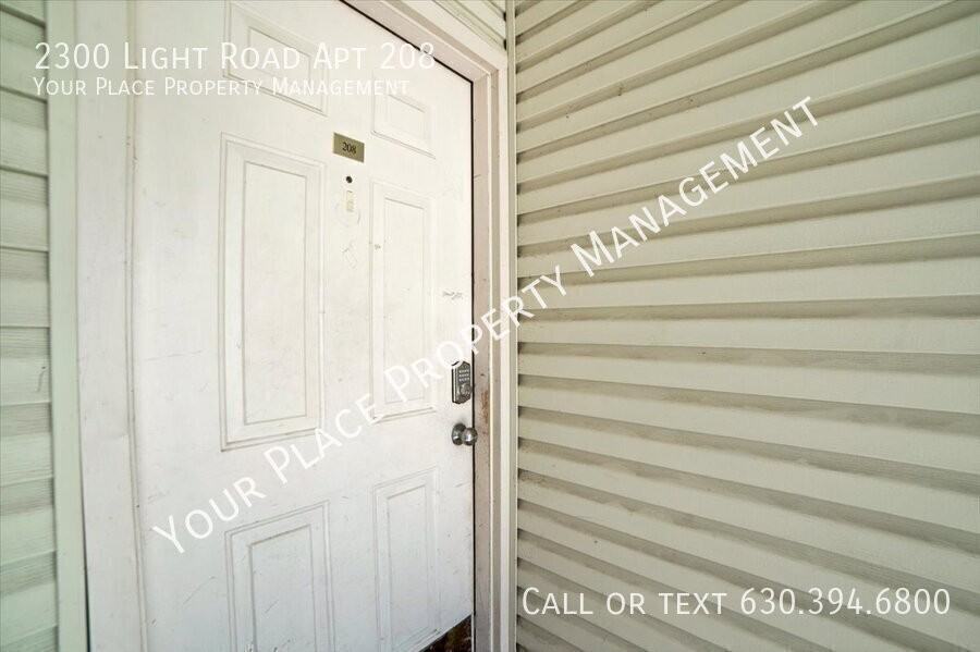 2300 Light Rd Apt 208 - Photo 3 of 30