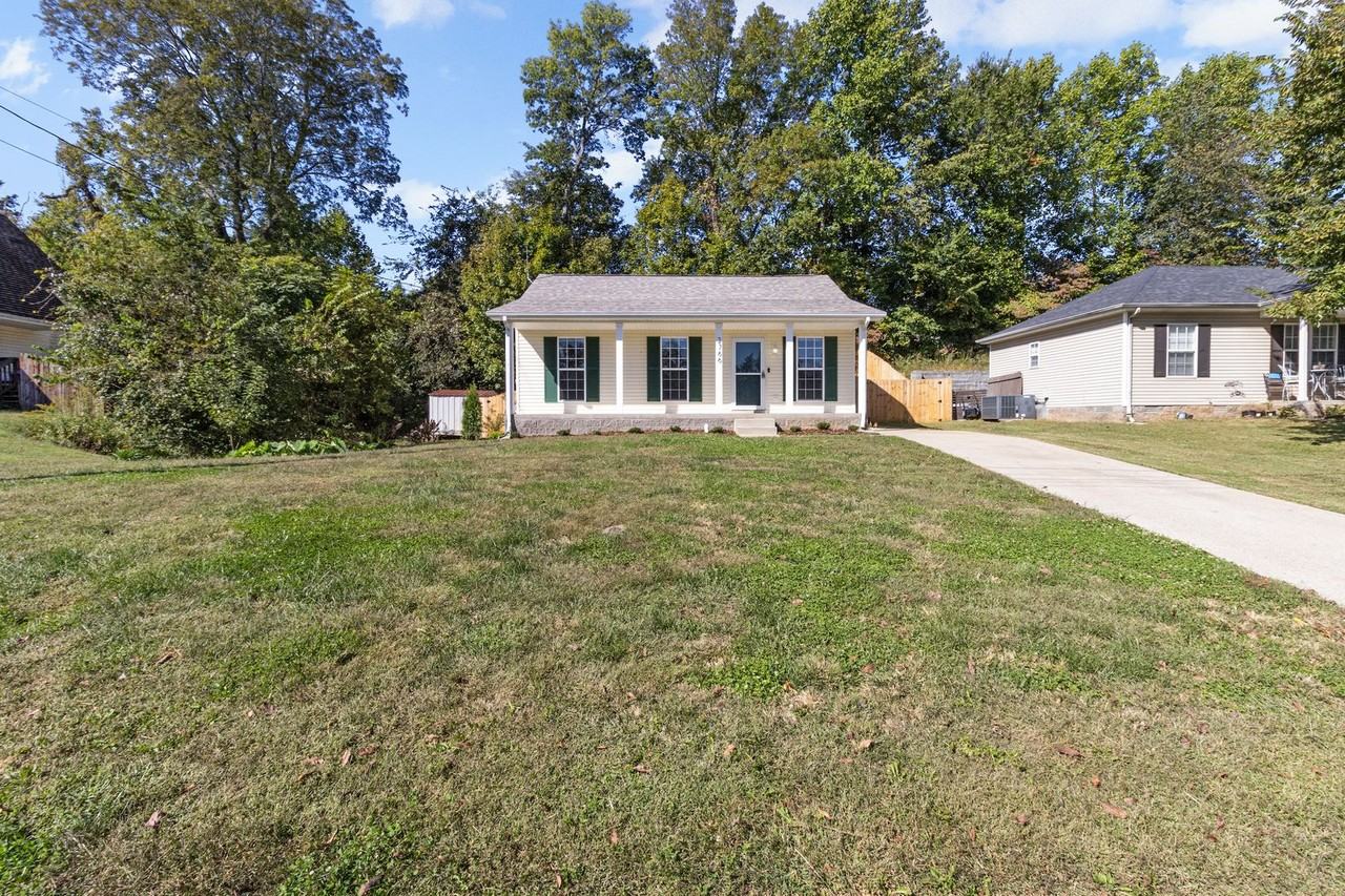 2766 Applemill Ct - Photo 4 of 31