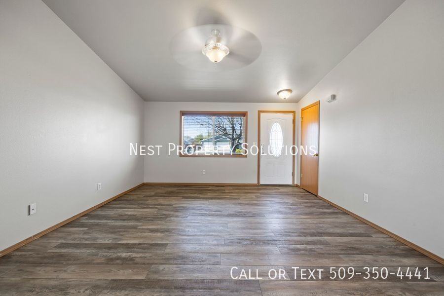 529 Monarch St - Photo 7 of 23