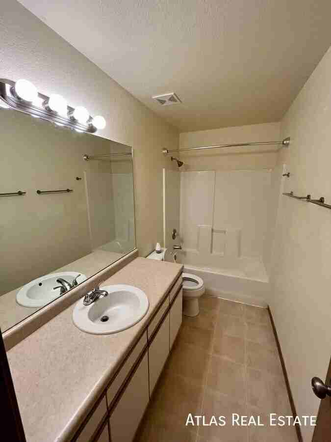 2349 Shawnee Dr - Photo 5 of 14