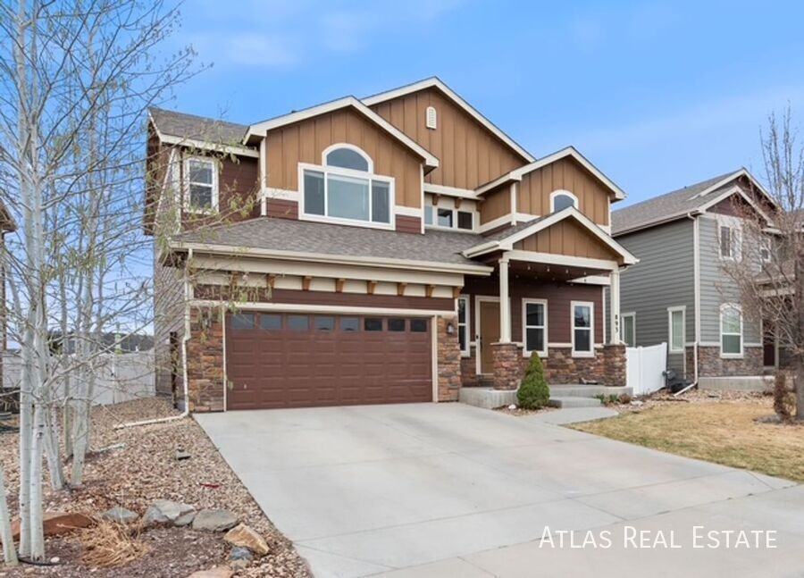 893 Shirttail Peak Ct - Photo 2 of 27