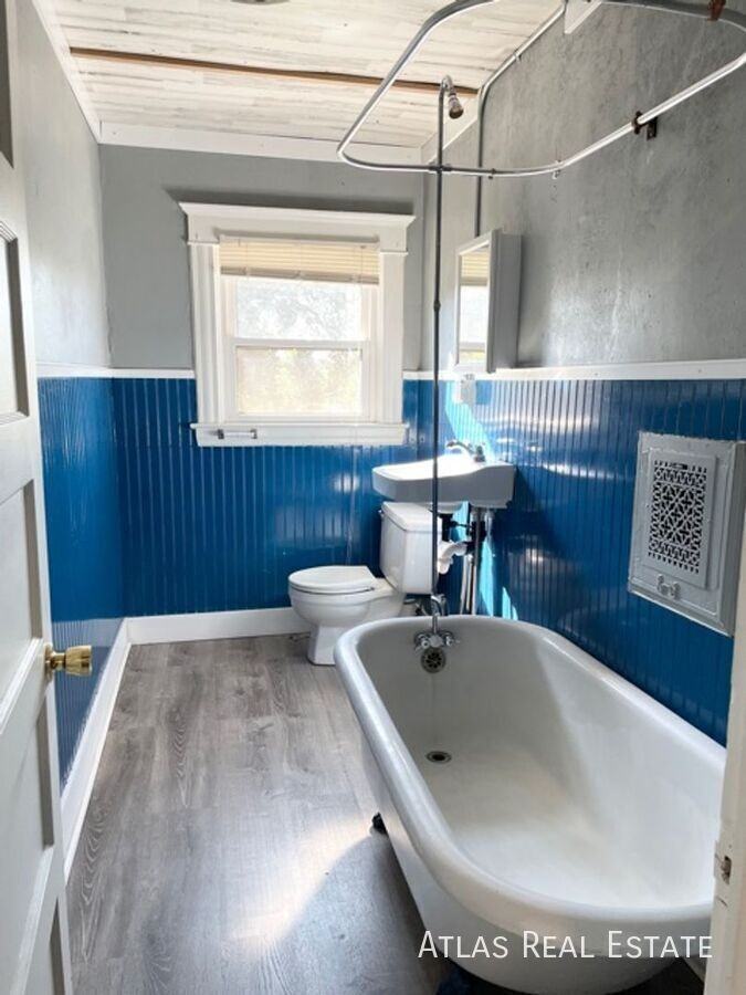 17 N 13th St #4 - Photo 2 of 8