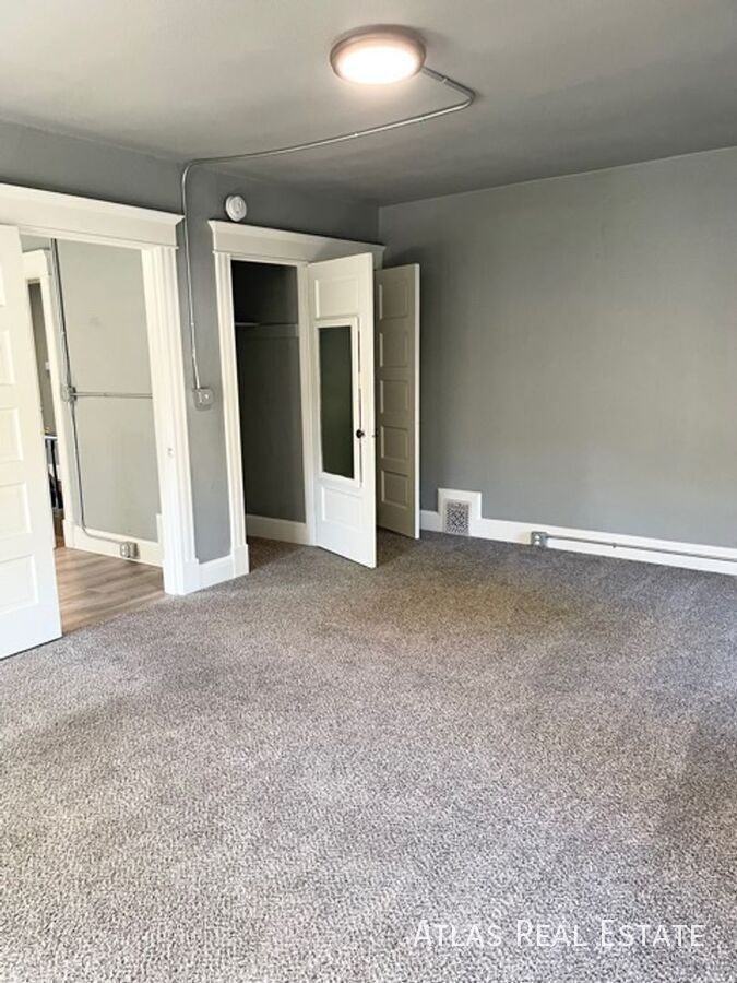 17 N 13th St #4 - Photo 3 of 8