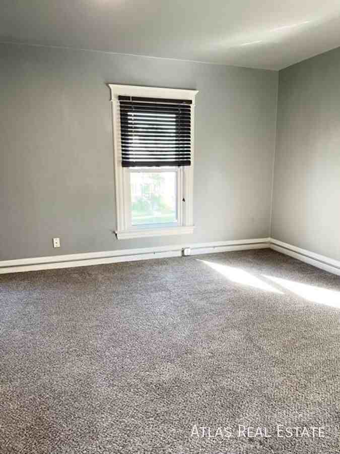 17 N 13th St #4 - Photo 5 of 8