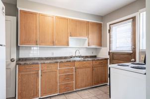 featured image of 1944 Shiras Ave