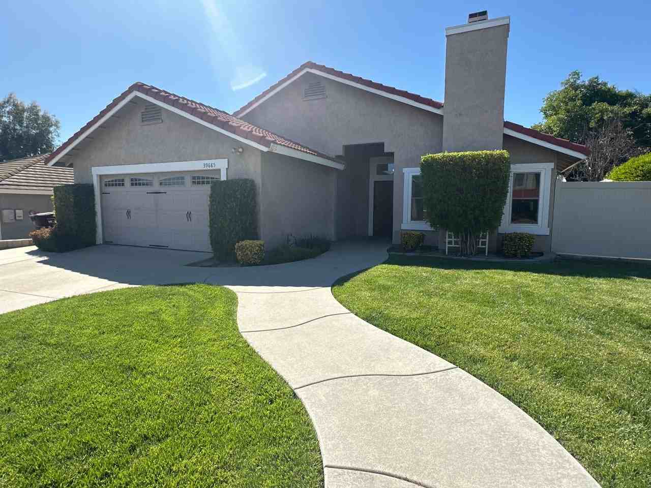 39685 Wild Flower Dr - Photo 3 of 28