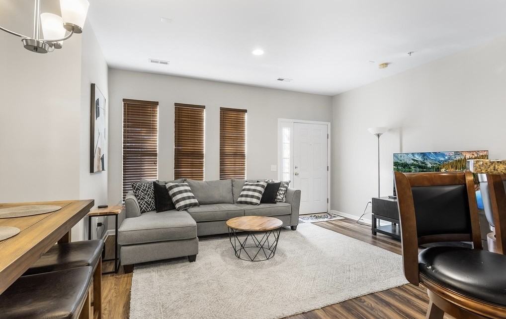 834A South Warren Street #834 A - Photo 3 of 9