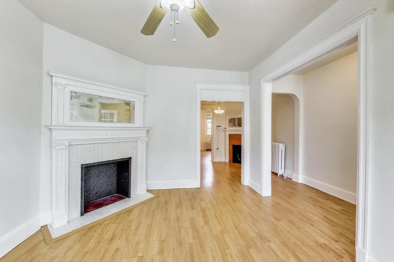 137 R St Ne - Photo 4 of 26