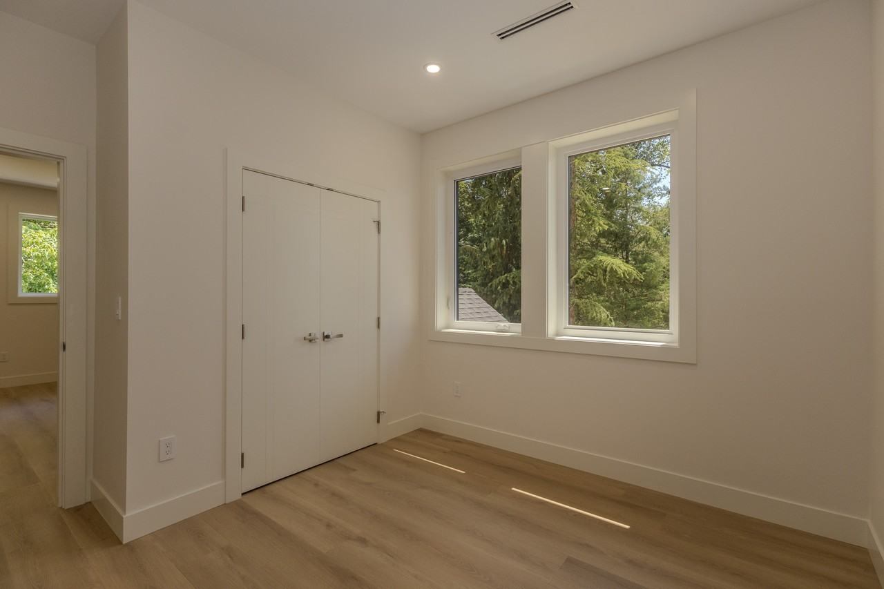 34165 Hartman Ave Uppr - Photo 7 of 18