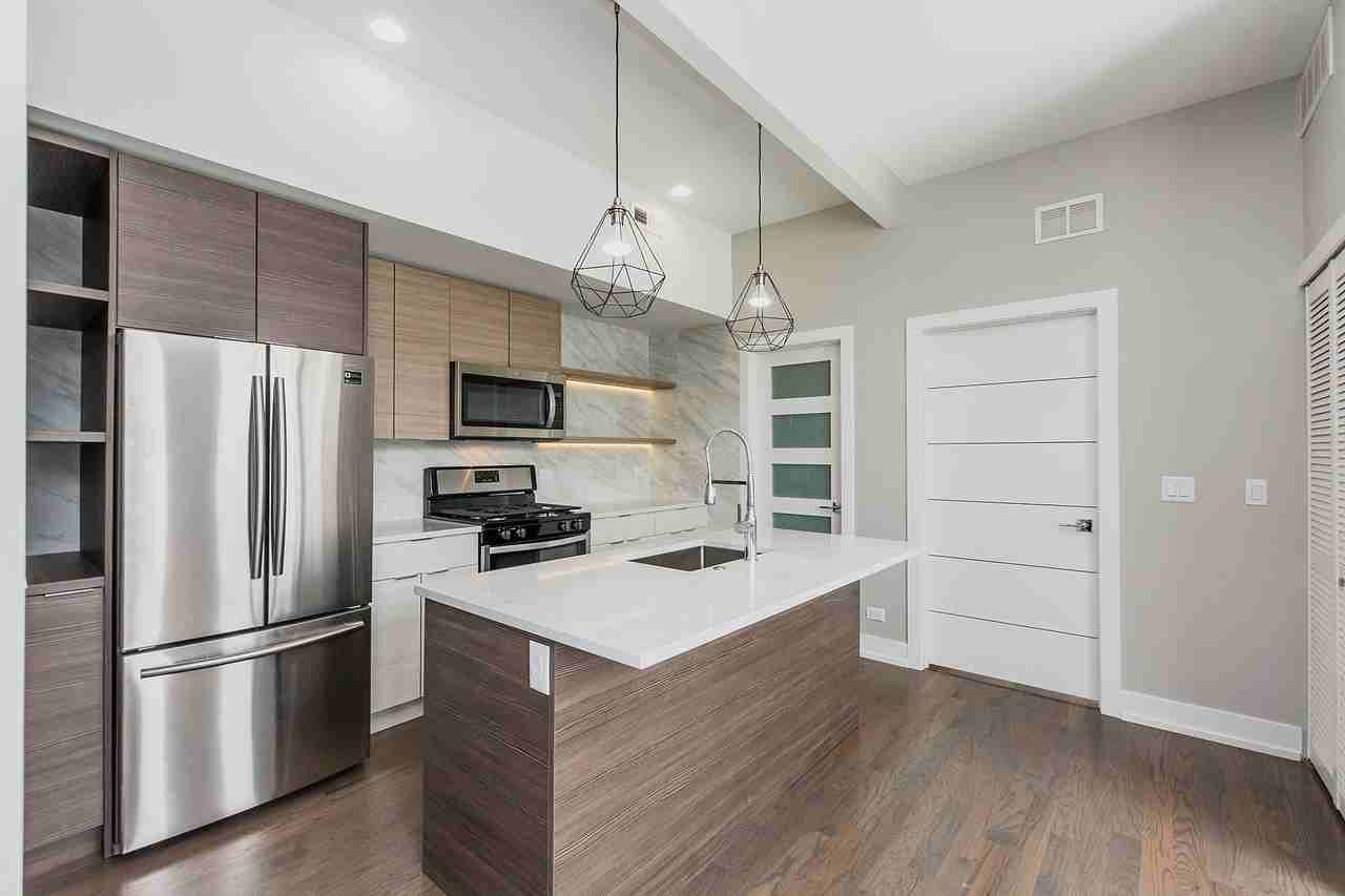 2450 W Chicago Ave #3F - Photo 2 of 8