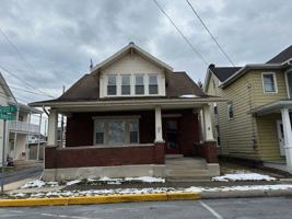 featured image of 13 Locust St #2ndFL