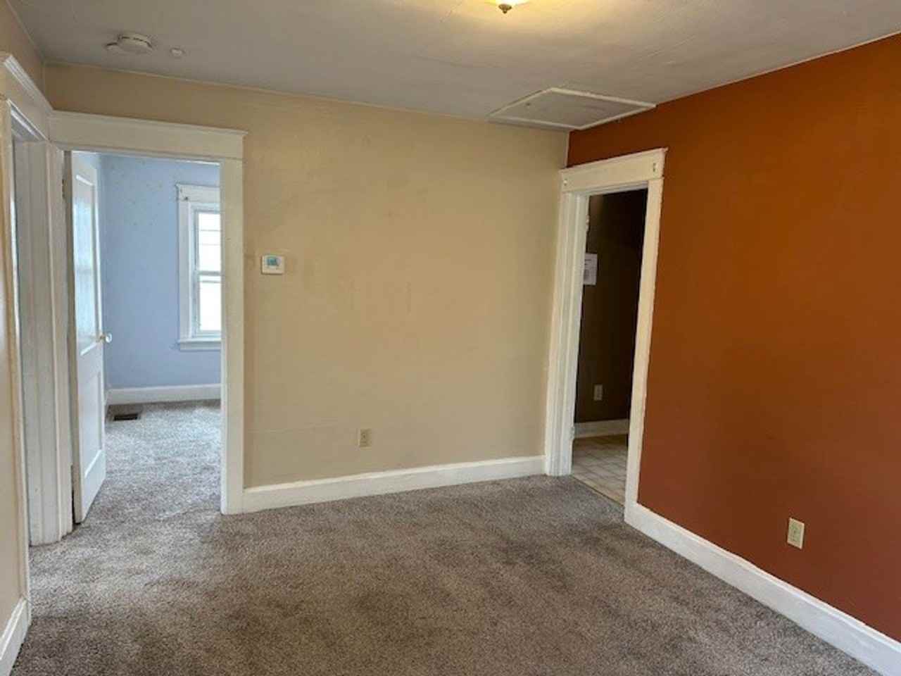 13 Locust St #2ndFL - Photo 2 of 10