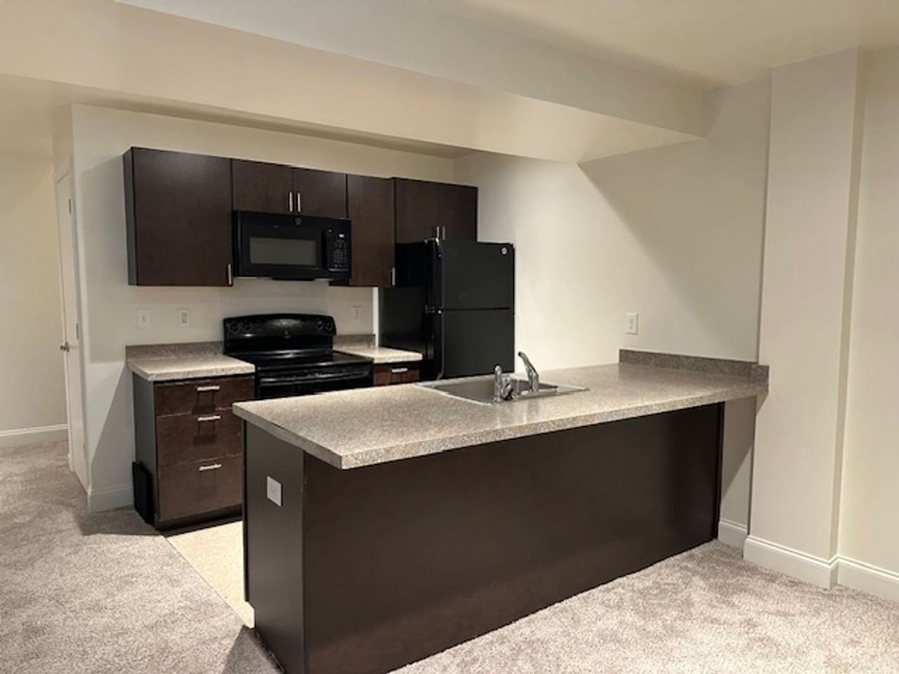 319 Market St #103 - Photo 7 of 13