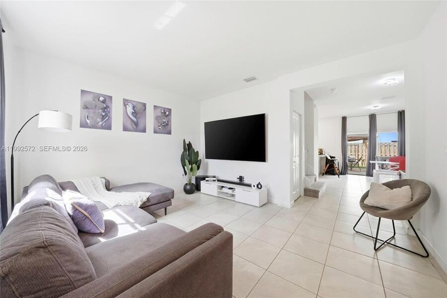 24644 Sw 118th Ct - Photo 4 of 26