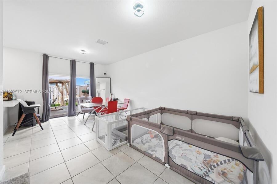 24644 Sw 118th Ct - Photo 5 of 26