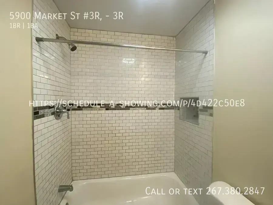 5900 Market St #3R - Photo 2 of 5