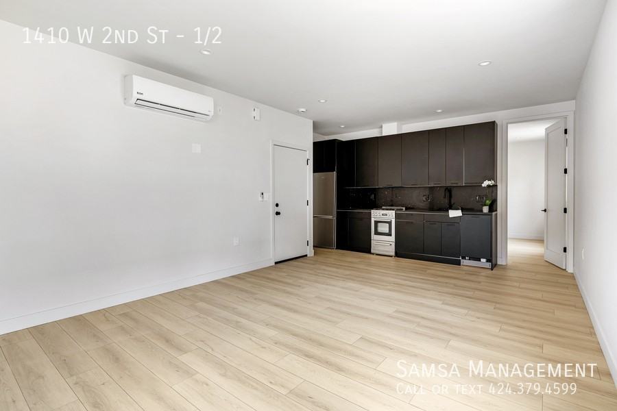 1410 W 2nd St #1-2 - Photo 3 of 10