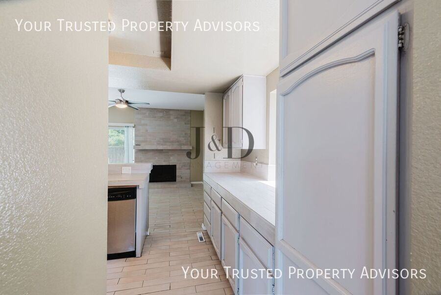 11446 Madera Rosa Way - Photo 7 of 32