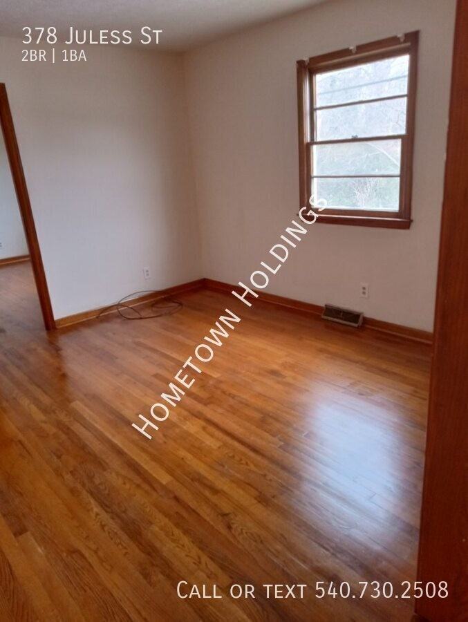 378 Juless St - Photo 5 of 6