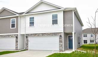 1038 Maple St - Photo 1 of 1