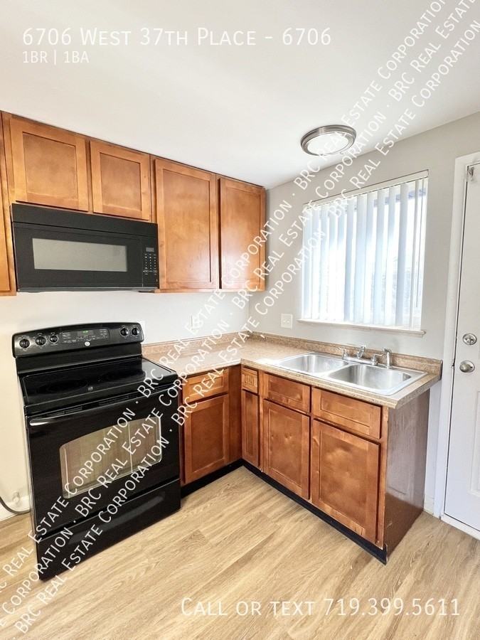 6706 W 37th Pl #6706 - Photo 3 of 9