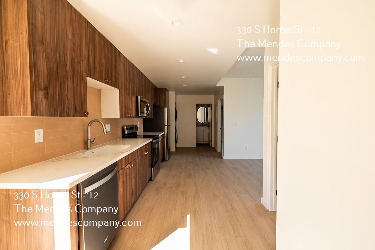 330 South Horne Street - Photo 6 of 30