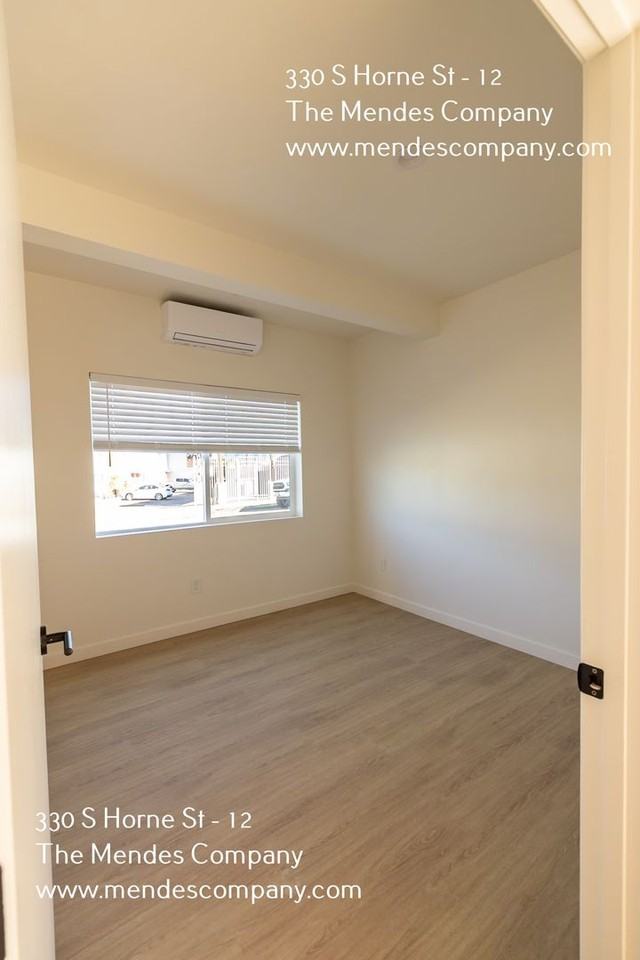 330 South Horne Street - Photo 7 of 30