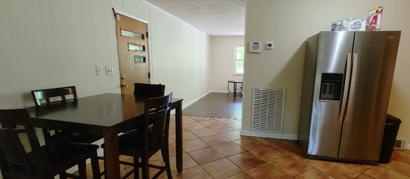 505 Chestnut St - Photo 5 of 14