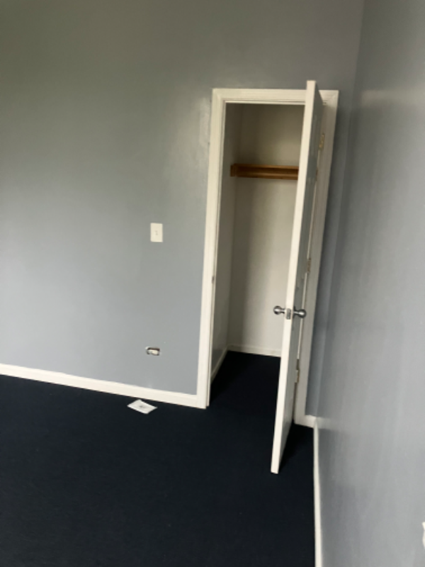 650 W 61st St #1st - Photo 6 of 8